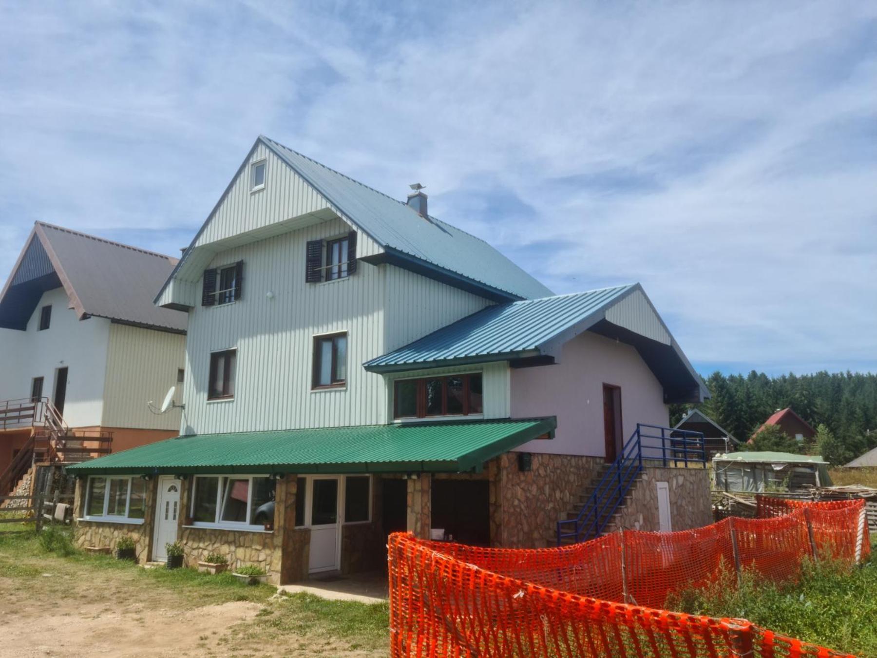 Apartments And Rooms Gold Žabljak Exterior foto